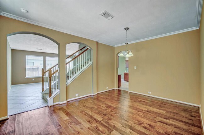 Building Photo - 5314 Brookway Dr