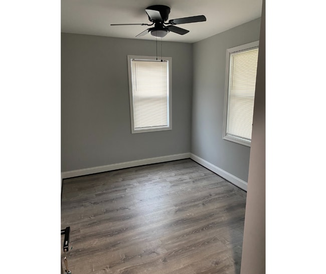 Building Photo - 823 N Woodington Rd