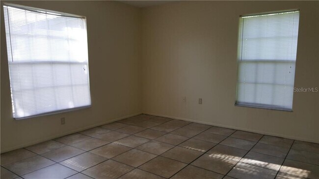 Foto del edificio - 4216 42nd St W