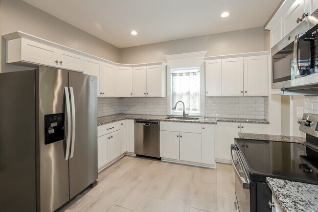Foto del edificio - Don't miss out on this beautiful home!