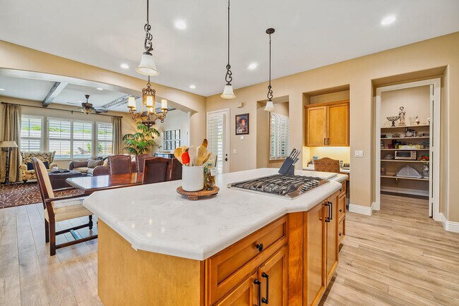 Building Photo - 35202 Vista Del Monte