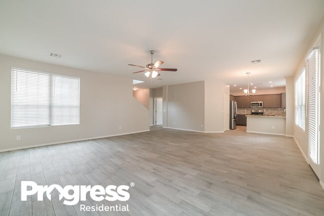 Building Photo - 20888 N 90th Ave