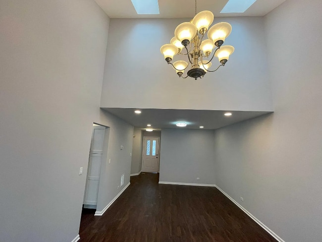 Building Photo - 455 Kilkenny Ct