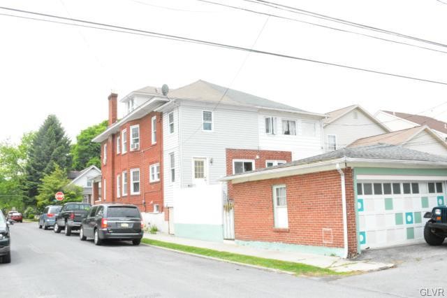 Building Photo - 1227 N 19th St