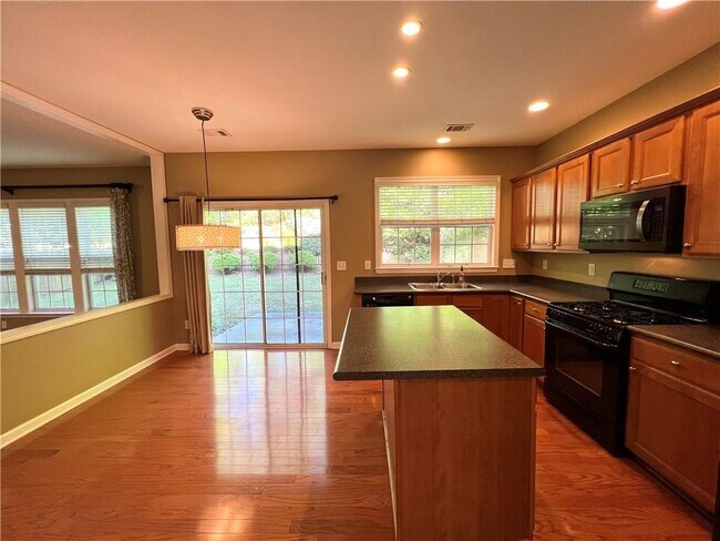 Building Photo - 3750 Gadolinite Trail