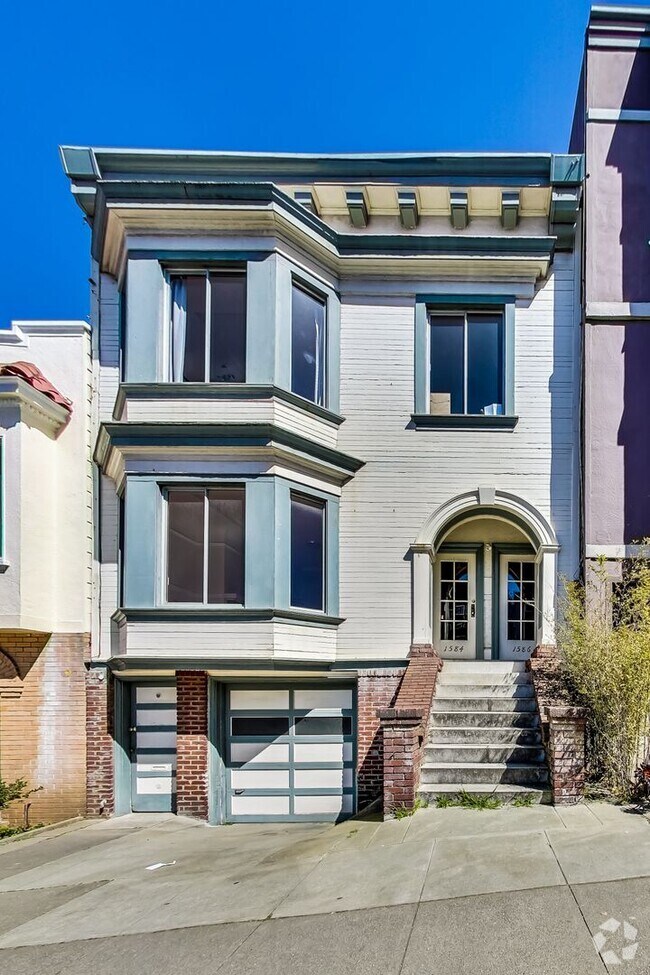 Building Photo - 1584-1586-1586 9th Ave