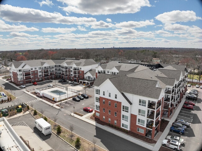 3D Exterior - Newport Avenue Apartments