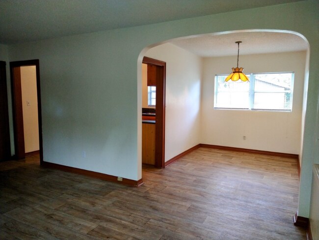 Foto del edificio - 3300 St Johns Ave