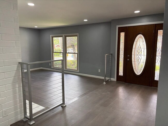 Foto del edificio - 1179 Lynhurst Way