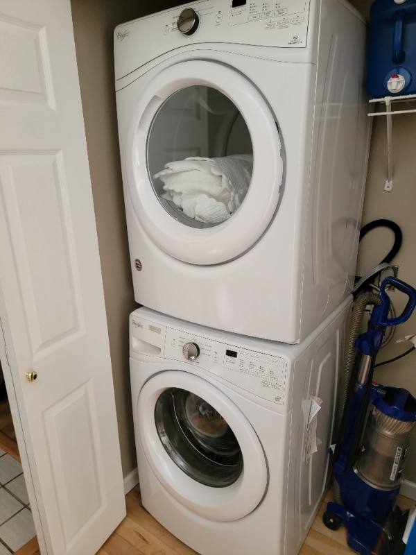 Building Photo - 10545 Greenwood Ave N