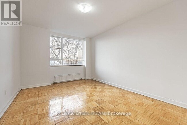 Building Photo - 165 Cosburn Ave.