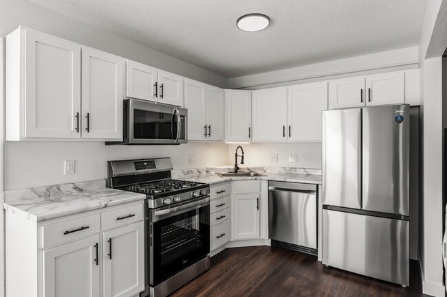 Duplex Kitchen - Triple Crown Altoona Cooperative