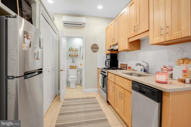 Foto del edificio - 626 S 19th St