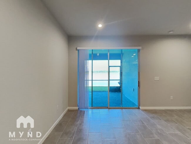 Building Photo - 2431 Arbor Wind Dr