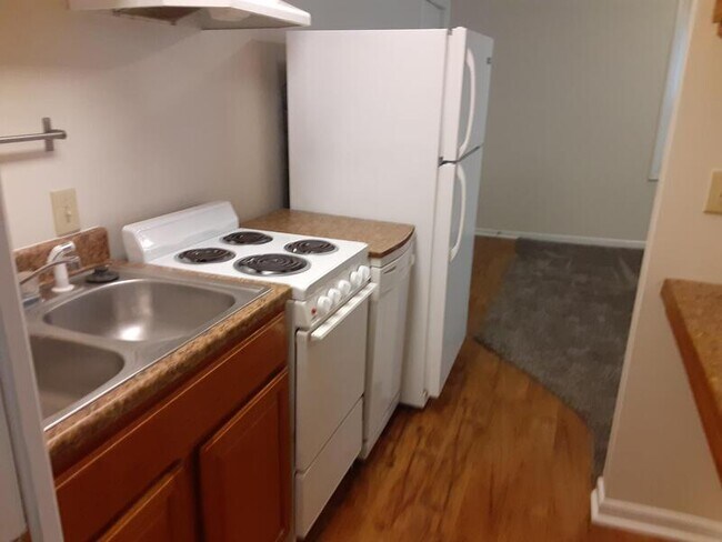 Photo - 340 Prospect St Apartment