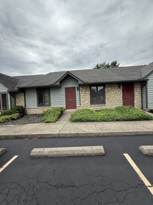Photo - 1010 N University Blvd Townhome