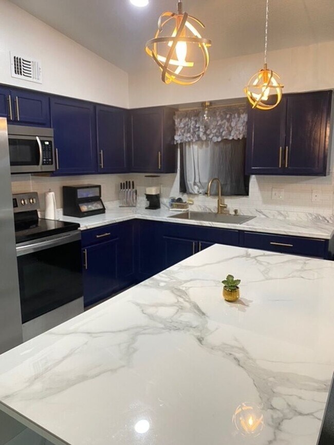 Foto del edificio - 622 Tejon Ave SW