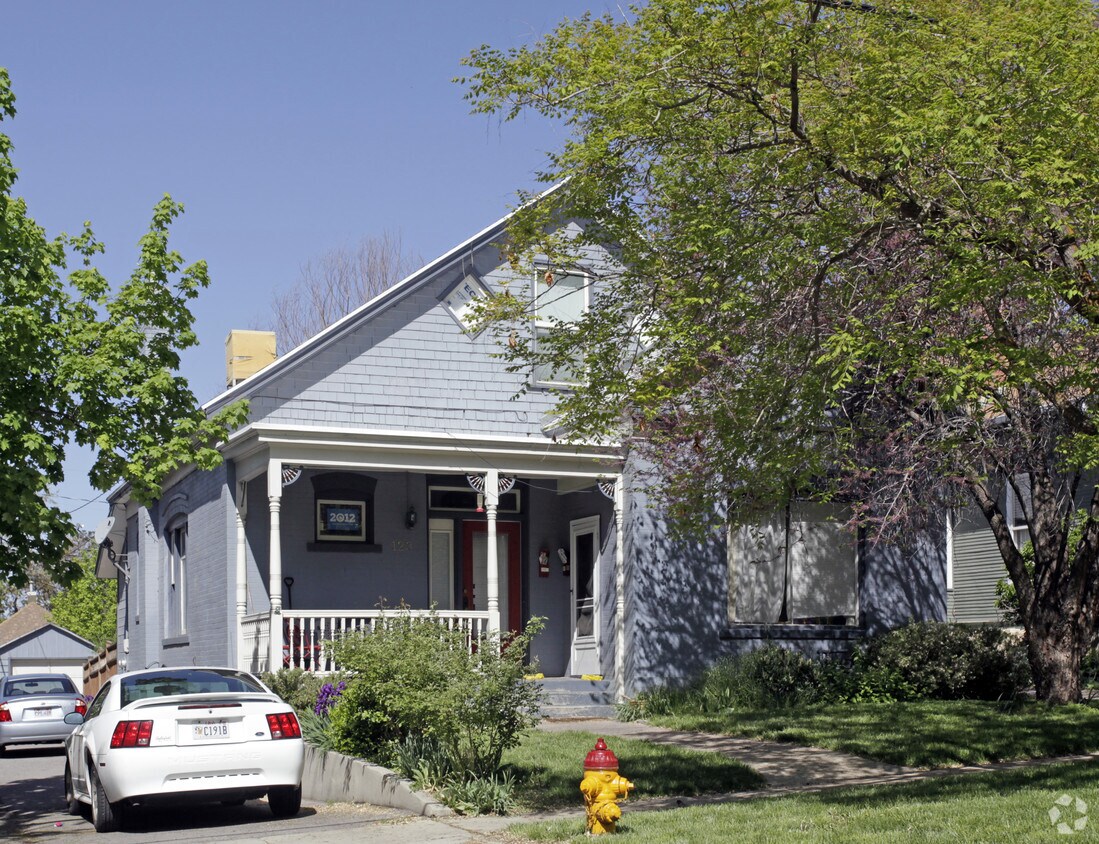 Primary Photo - 123 M St
