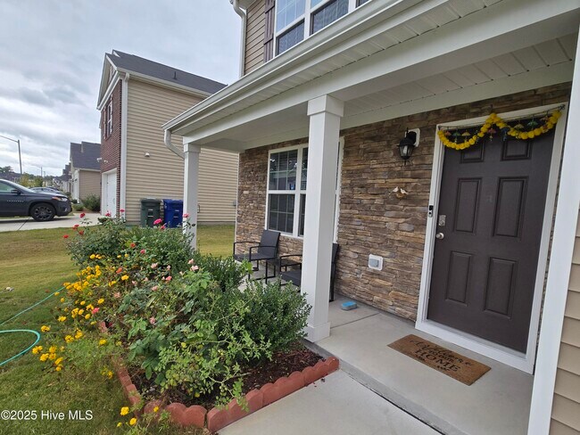 Foto del edificio - 4510 Sandstone Dr