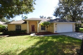 Building Photo - 155 Secluded Oak Ct