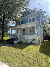 Building Photo - 1739 Silver St