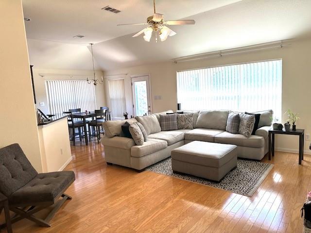 Building Photo - 2800 Cascade Cove Dr