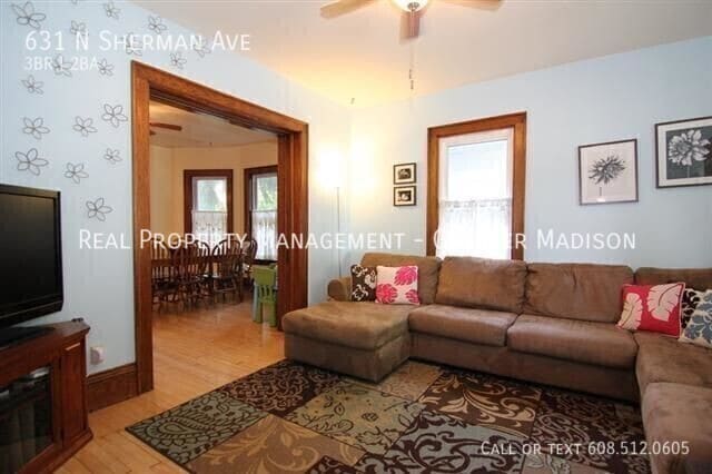 Building Photo - 631 N Sherman Ave
