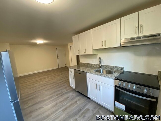 Building Photo - 15 Chester St