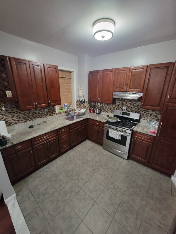 Primary Photo - 506 Lincoln Ave