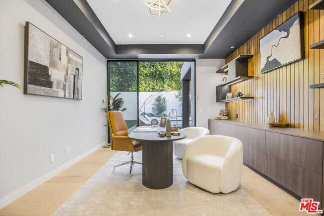 Foto del edificio - 4246 Levitt Ln