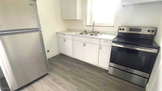 Foto del edificio - 2514 Sunset Blvd