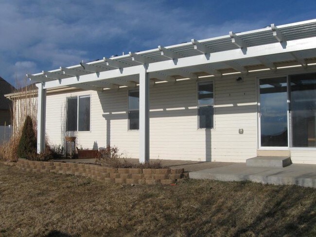 Building Photo - 17475 Margil Road