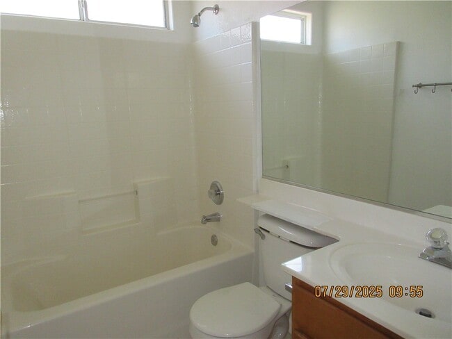Building Photo - 3867 Heritage Ln