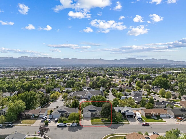 Aerial view showing the mountains and valley in back of the house - 11770 S Dry Creek Rd