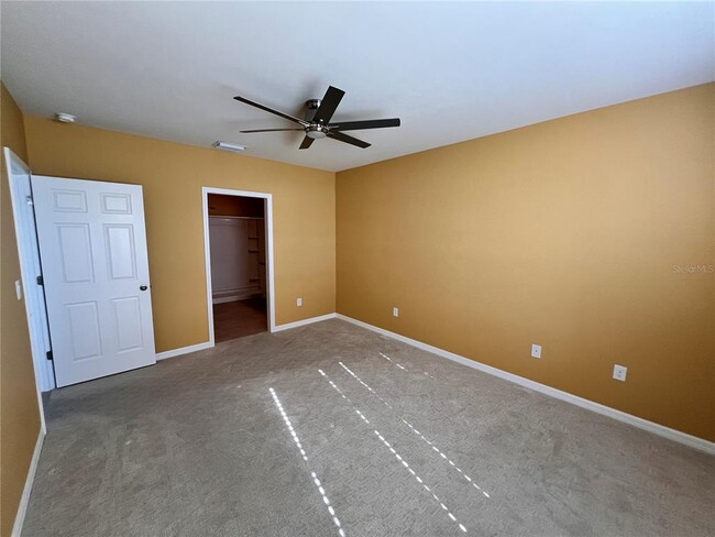 Foto del edificio - 7053 Waterford Pkwy