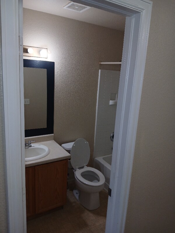 Foto del edificio - 2766 Brooksedge View