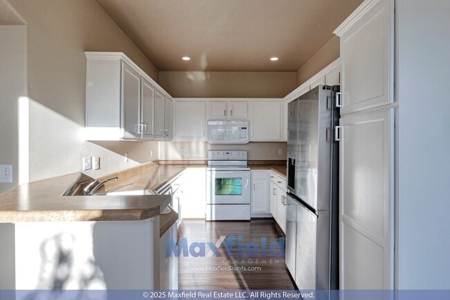 Foto del edificio - Wonderful 4BD 3.5BTH 2GAR Home in Lehi