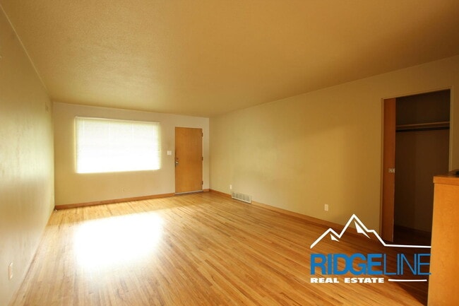 Foto del edificio - 2105 9th Ave S