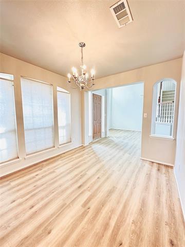 Building Photo - 9300 Hunter Chase Dr