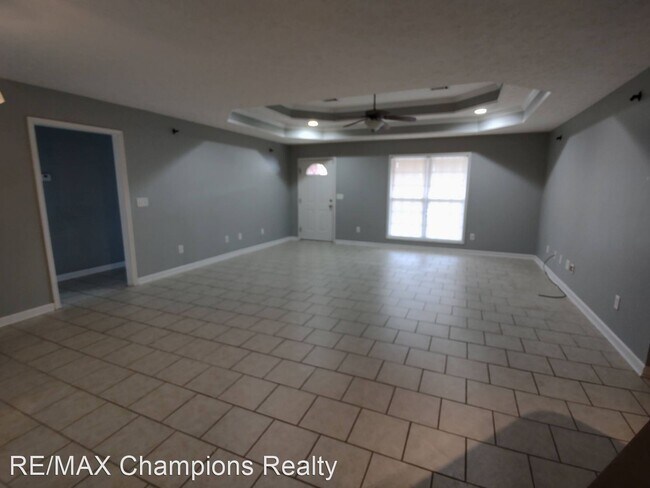 Building Photo - 4 br, 2 bath House - 40 Redwood Drive