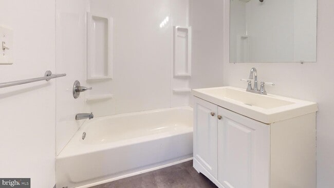 Foto del edificio - 5824 N 13th St