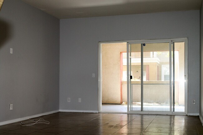 Foto del edificio - Condo in South Temecula