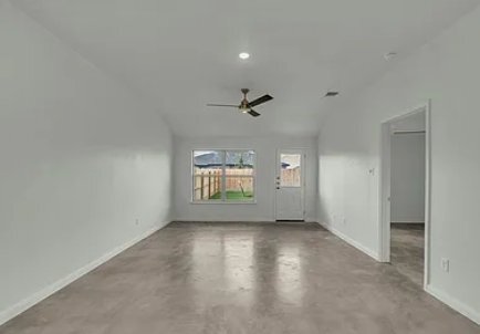 Building Photo - 901 Cherry Laurel Ln