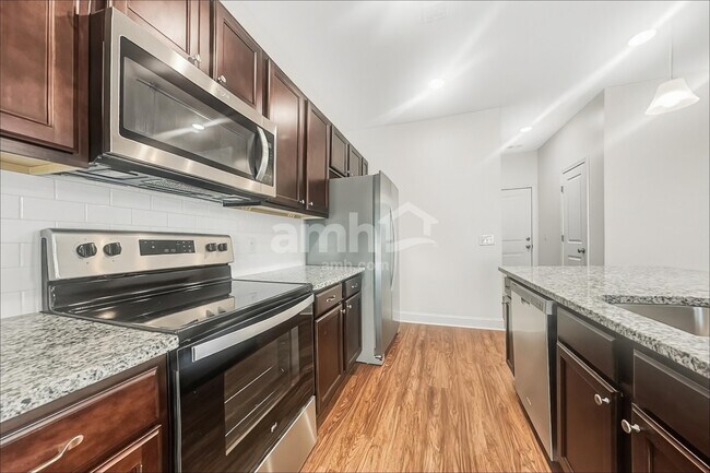Foto del edificio - 1817 Produce Ln