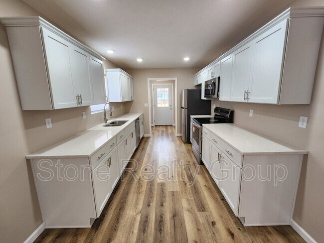 Building Photo - 1443 N 26th St