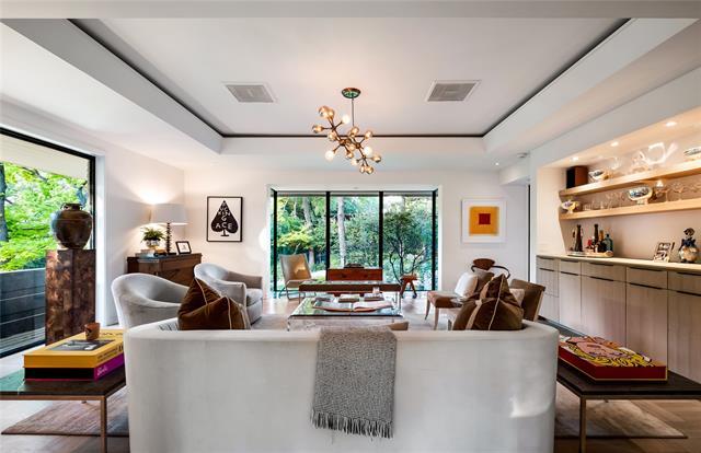 Foto del edificio - 5315 Rock Cliff Pl