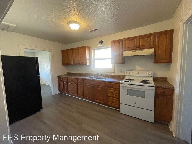 Building Photo - 2 br, 1 bath House - 2312 N National Avenue