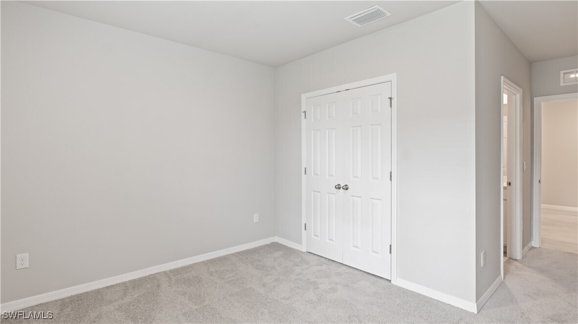 Foto del edificio - 1903 Cape Coral Pkwy W