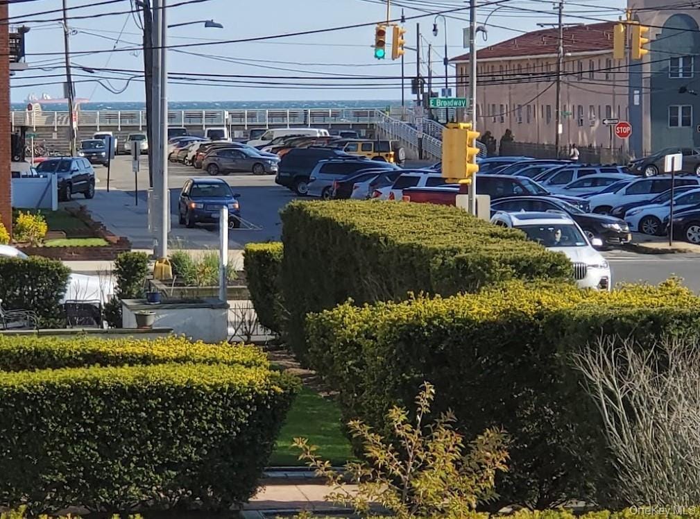 Building Photo - 302 E Penn St