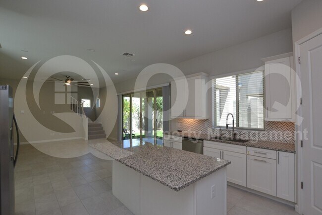 Foto del edificio - 6508 E Rose Marie Ln